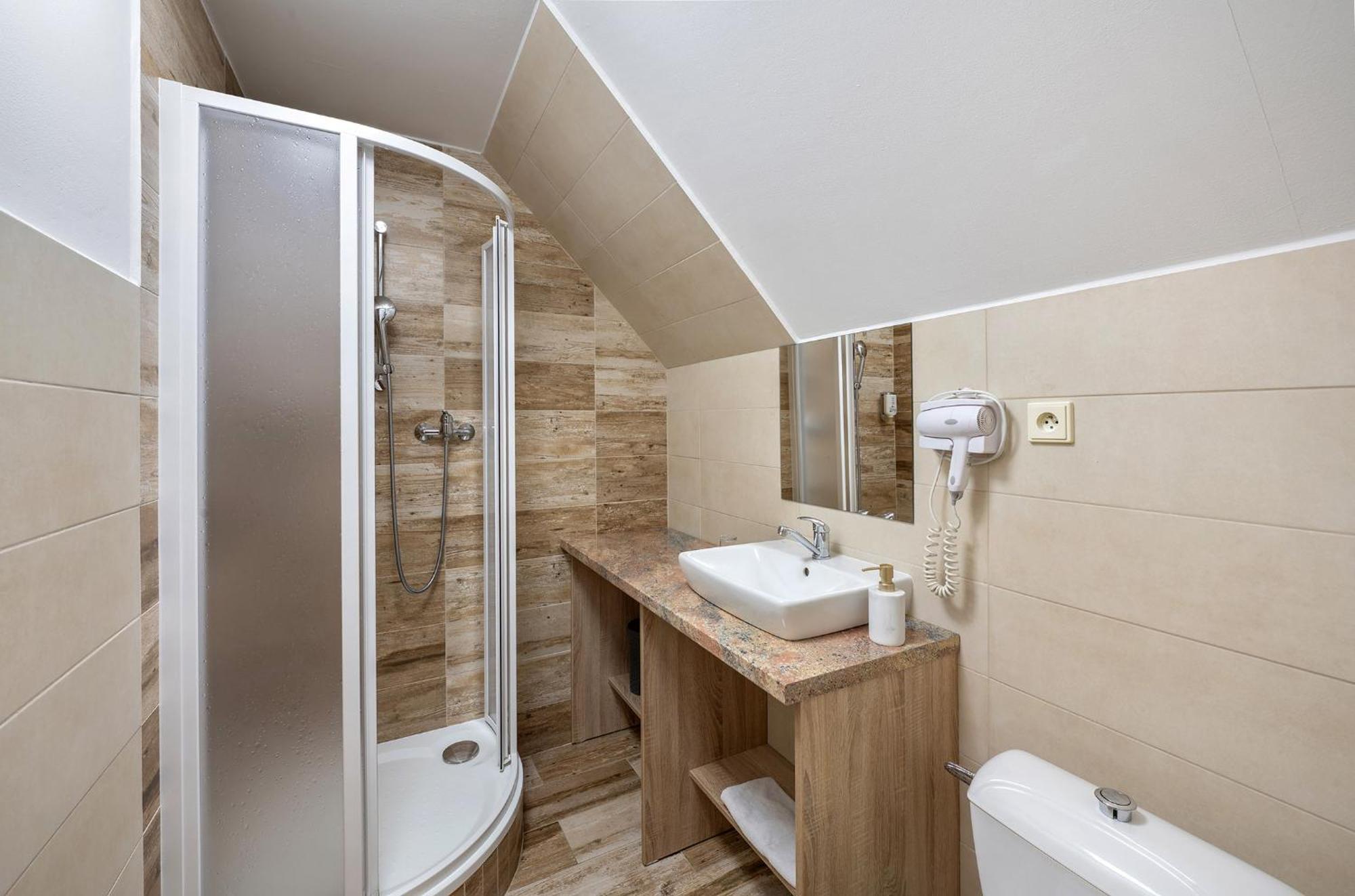 Rodinny Hotel Myslivna Třeboň Eksteriør bilde