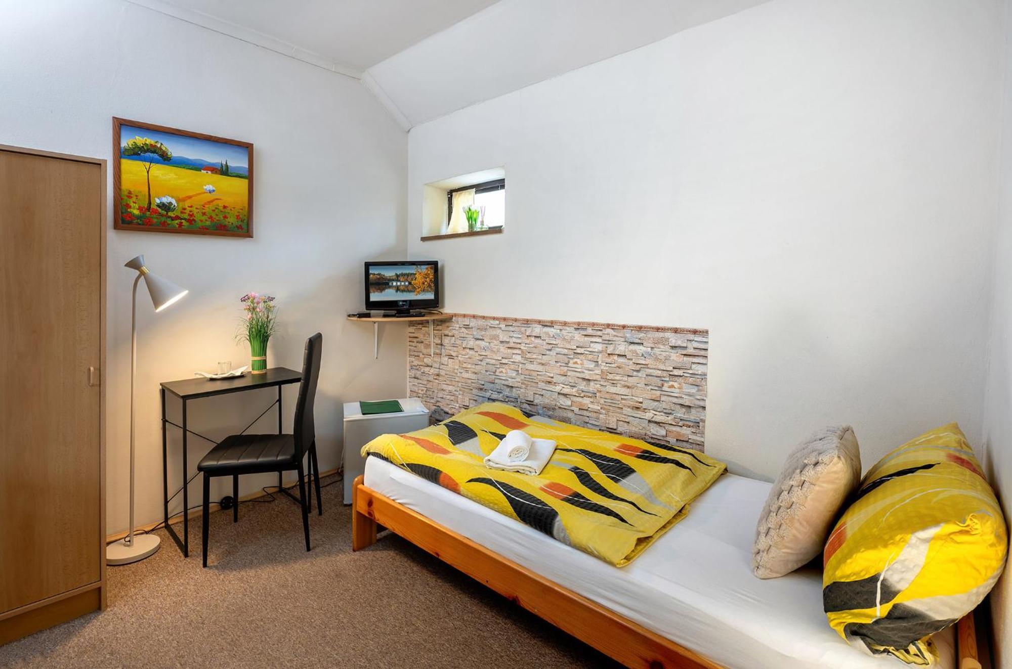 Rodinny Hotel Myslivna Třeboň Eksteriør bilde