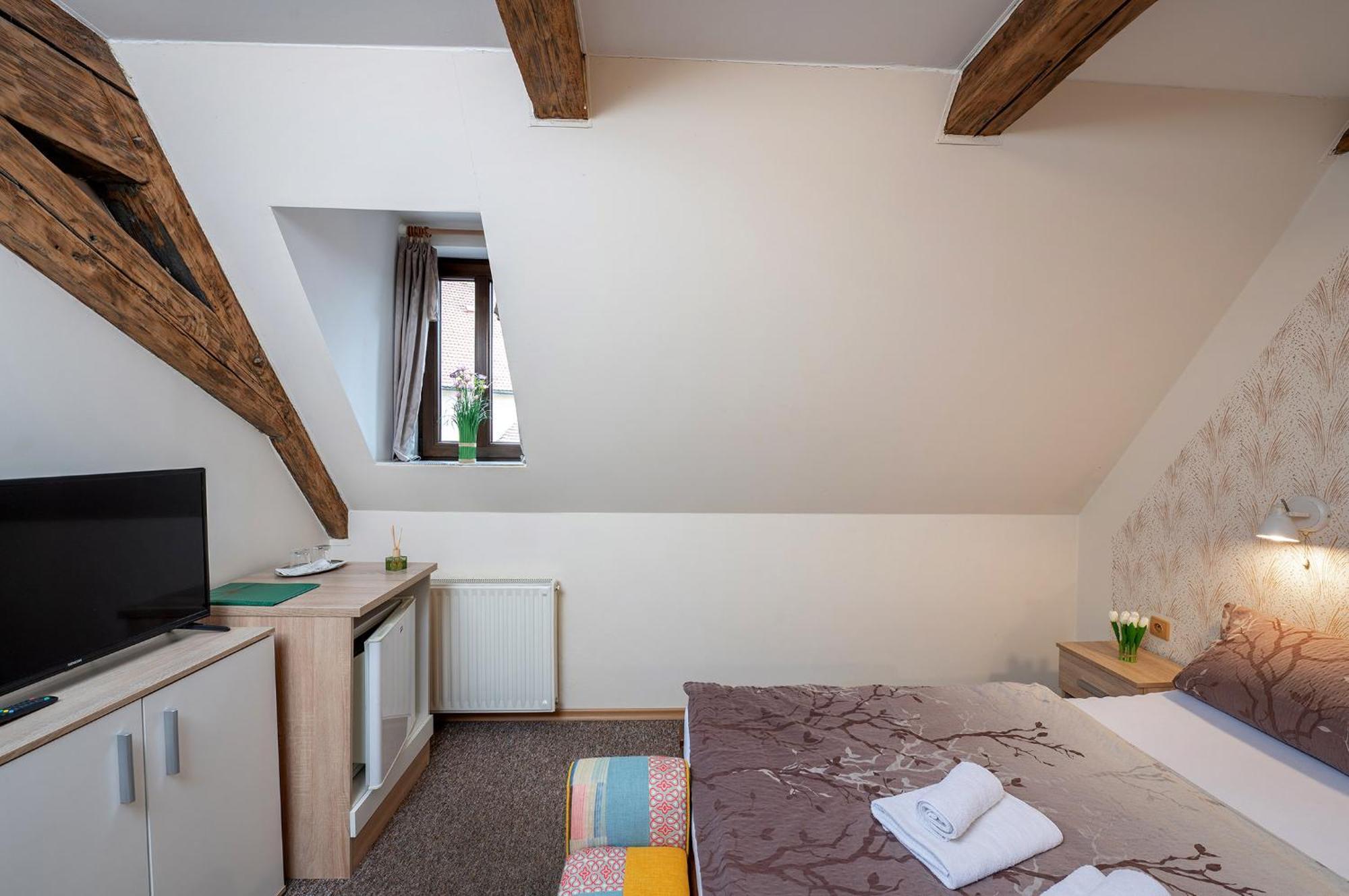 Rodinny Hotel Myslivna Třeboň Eksteriør bilde
