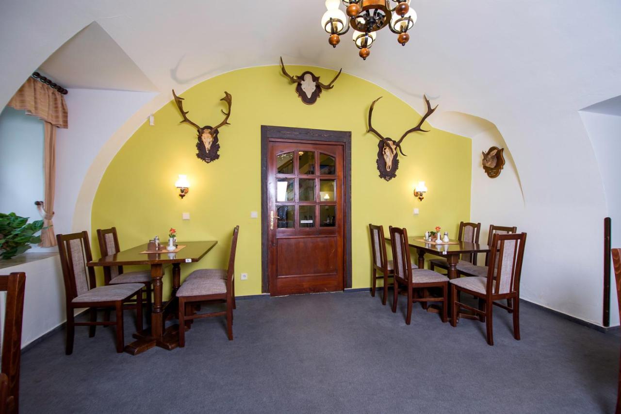 Rodinny Hotel Myslivna Třeboň Eksteriør bilde
